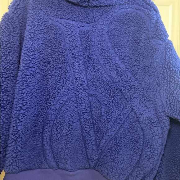 Victoria secret Sherpa hoodie size large - Picture 2 of 9